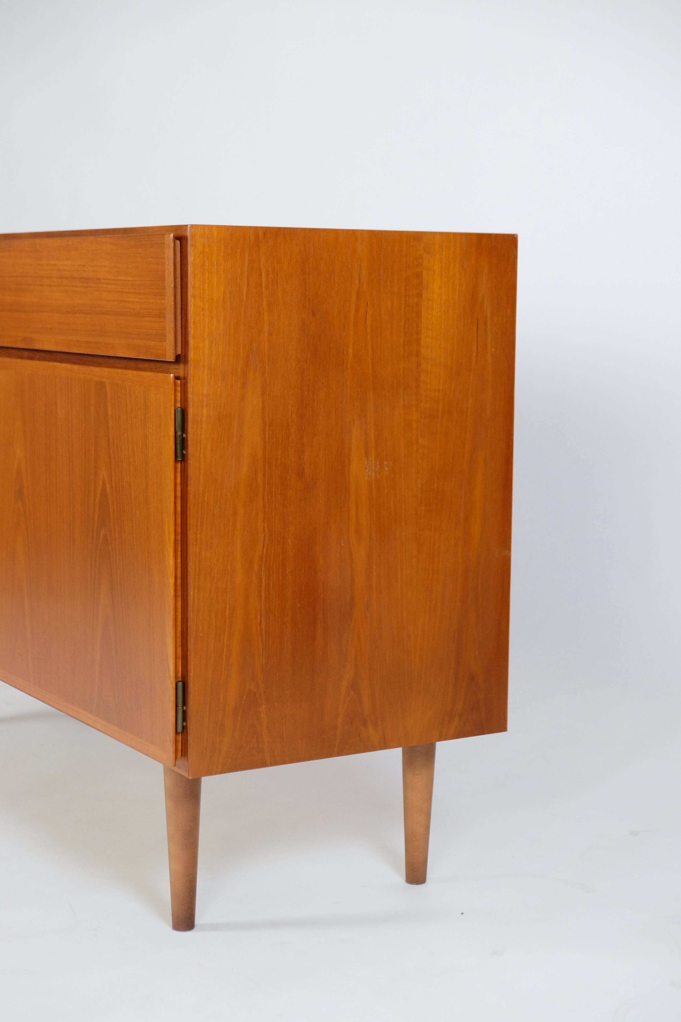 Buffet vintage en teck Omann Jun Kommode 60er Design danois 120cm