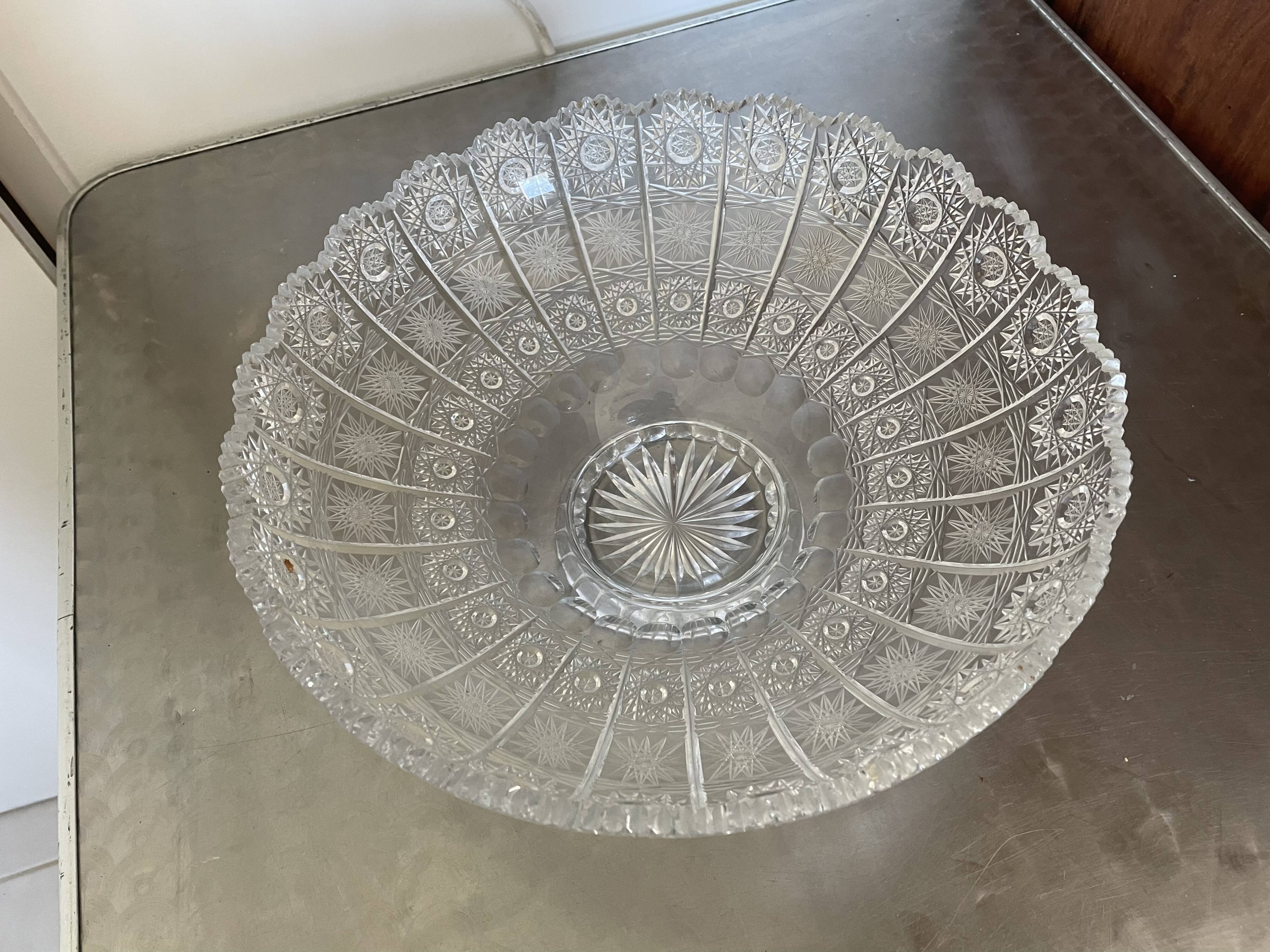 Fruit cup in. Cut crystal