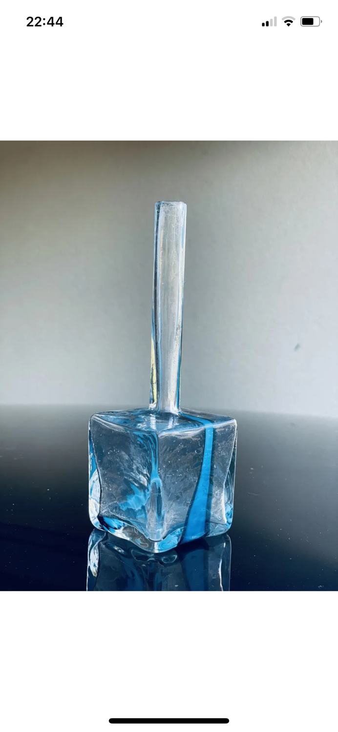 Pierre Cardin vase for Venini 1970