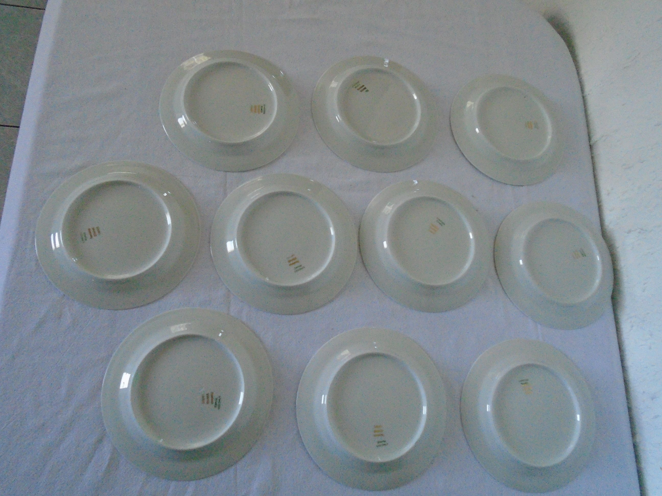 10 plates and 1 dessert dish porcelain desserts from Limoges small flowers