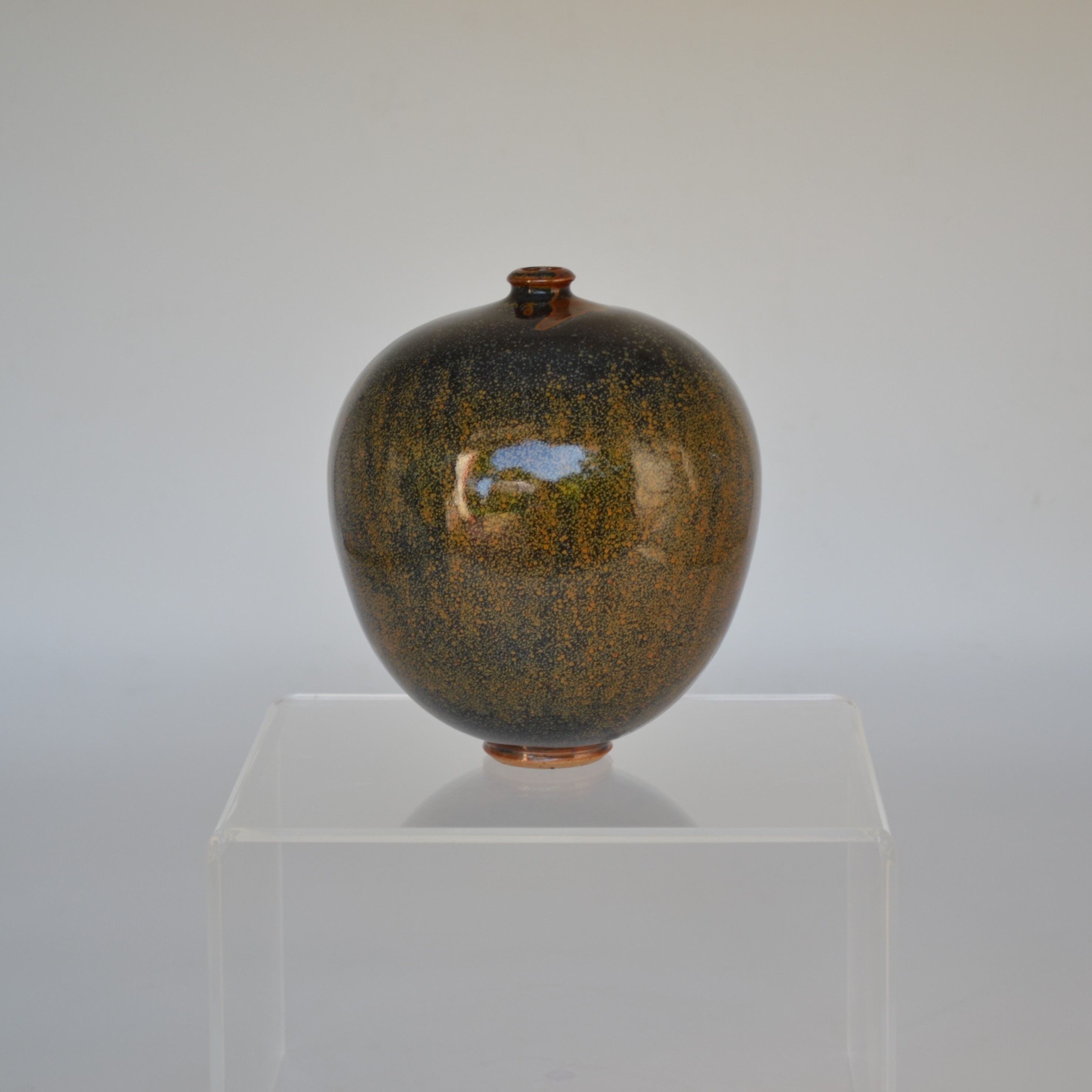 Michel Lanos ovoid vase on sandstone heel