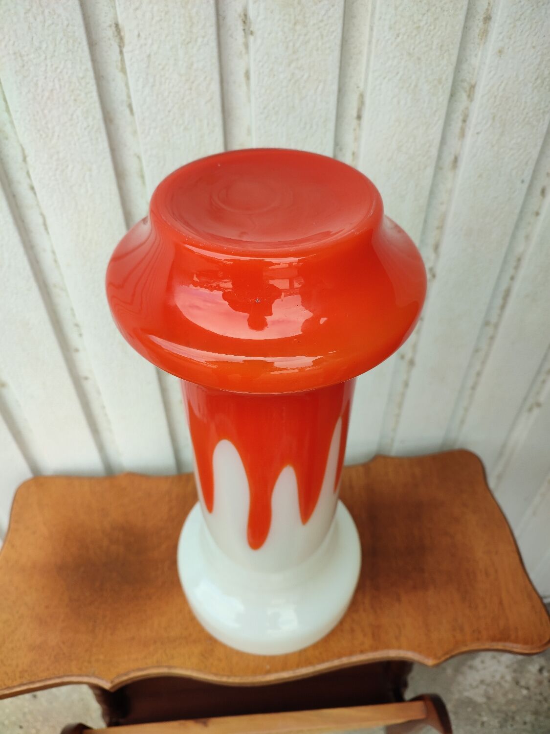 Vase opaline verre orange et blanc vintage