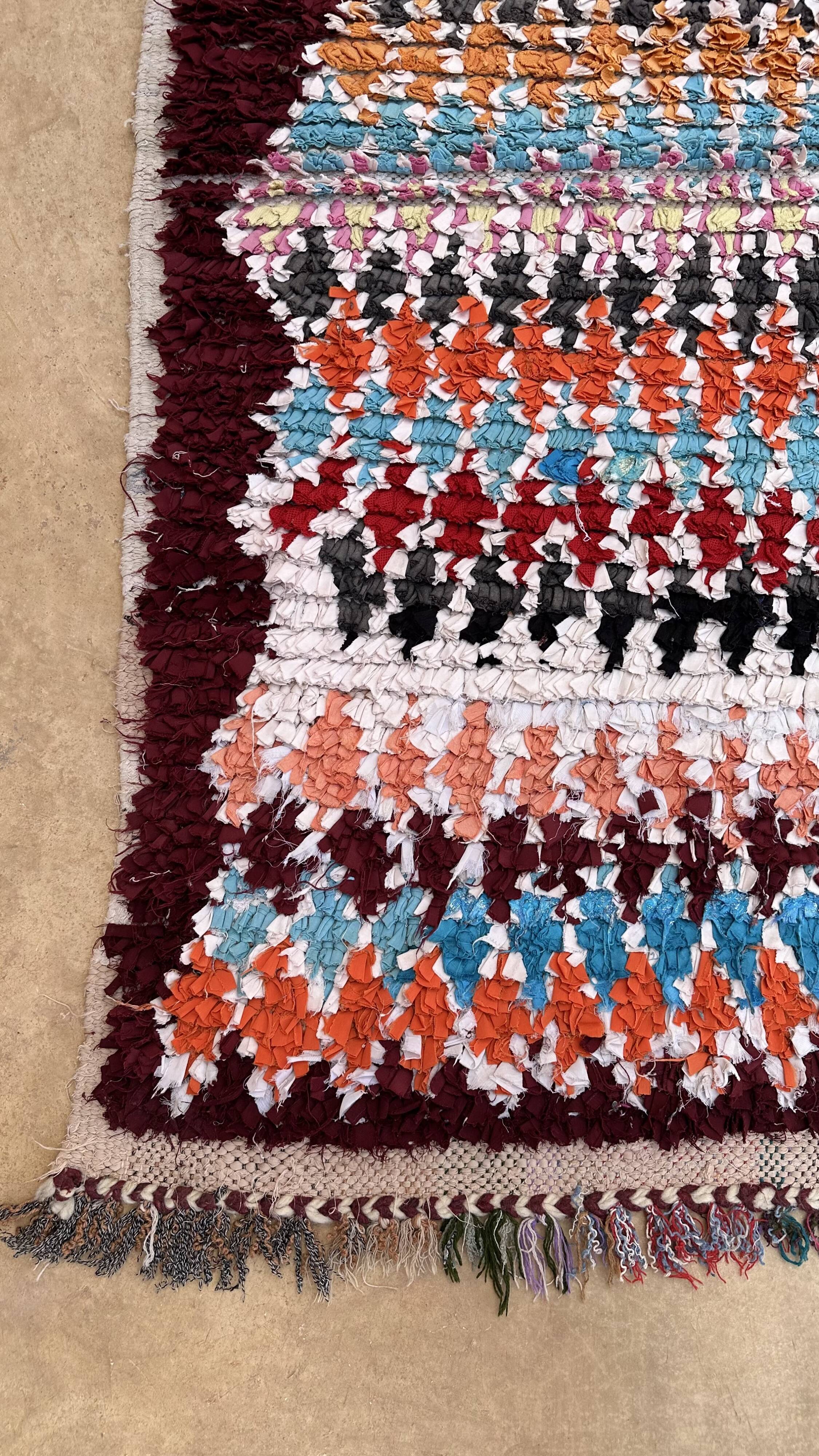 Colorful Boucherouite Moroccan rug - 88 x 161 cm