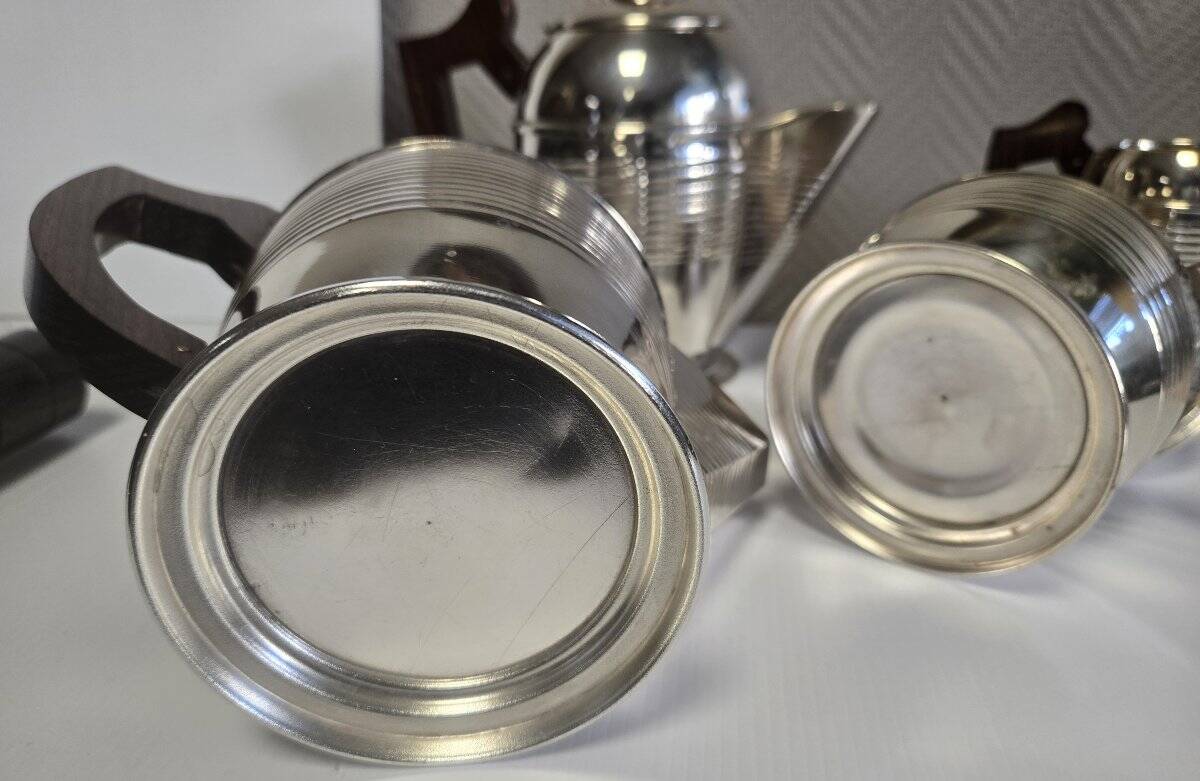 Art Deco tea or coffee service in silver-plated metal
