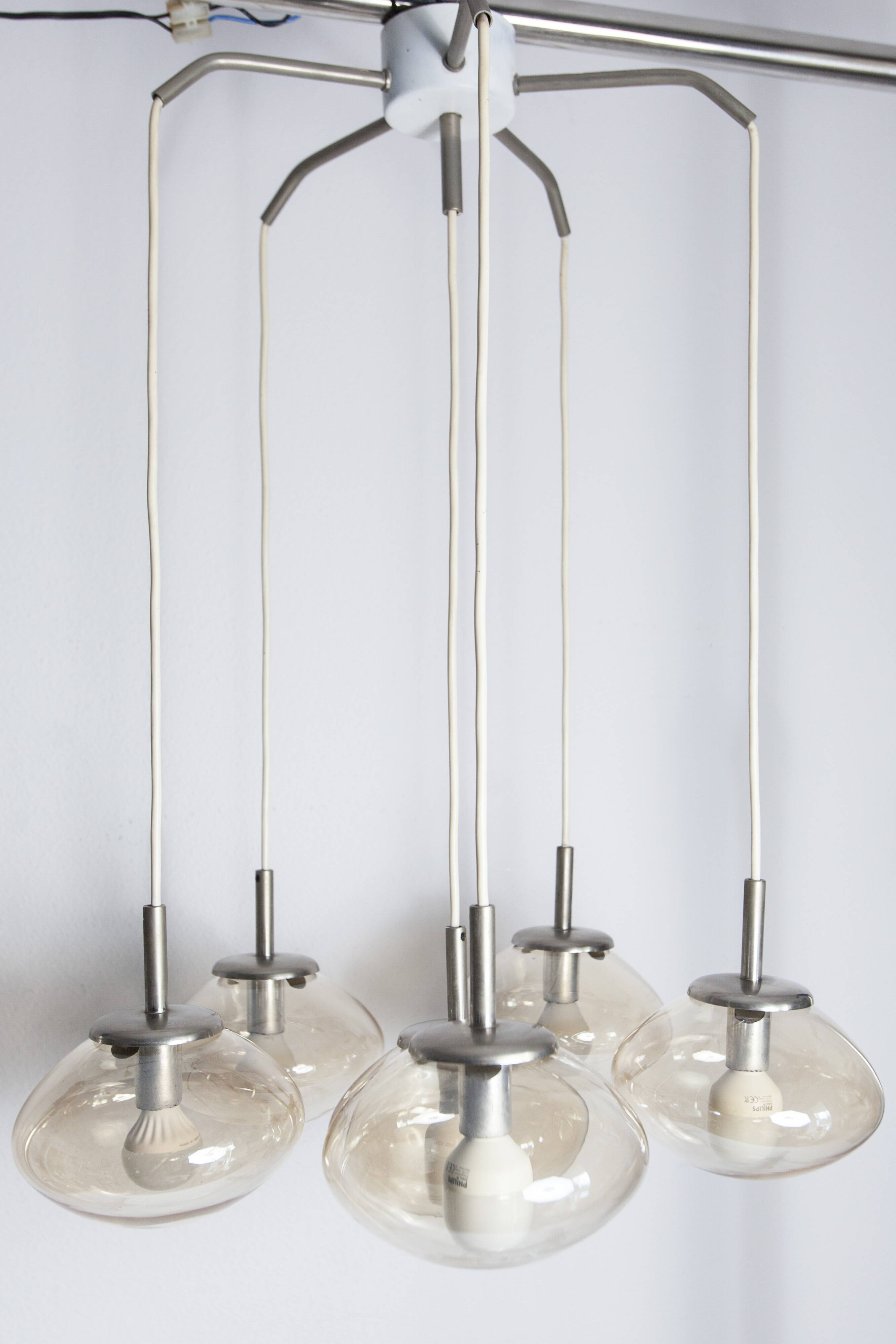 Lustre cascade à 6 gouttes d'eau en verre fumé léger 1960