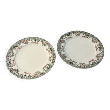 Deux assiettes plates Longwy Bruges