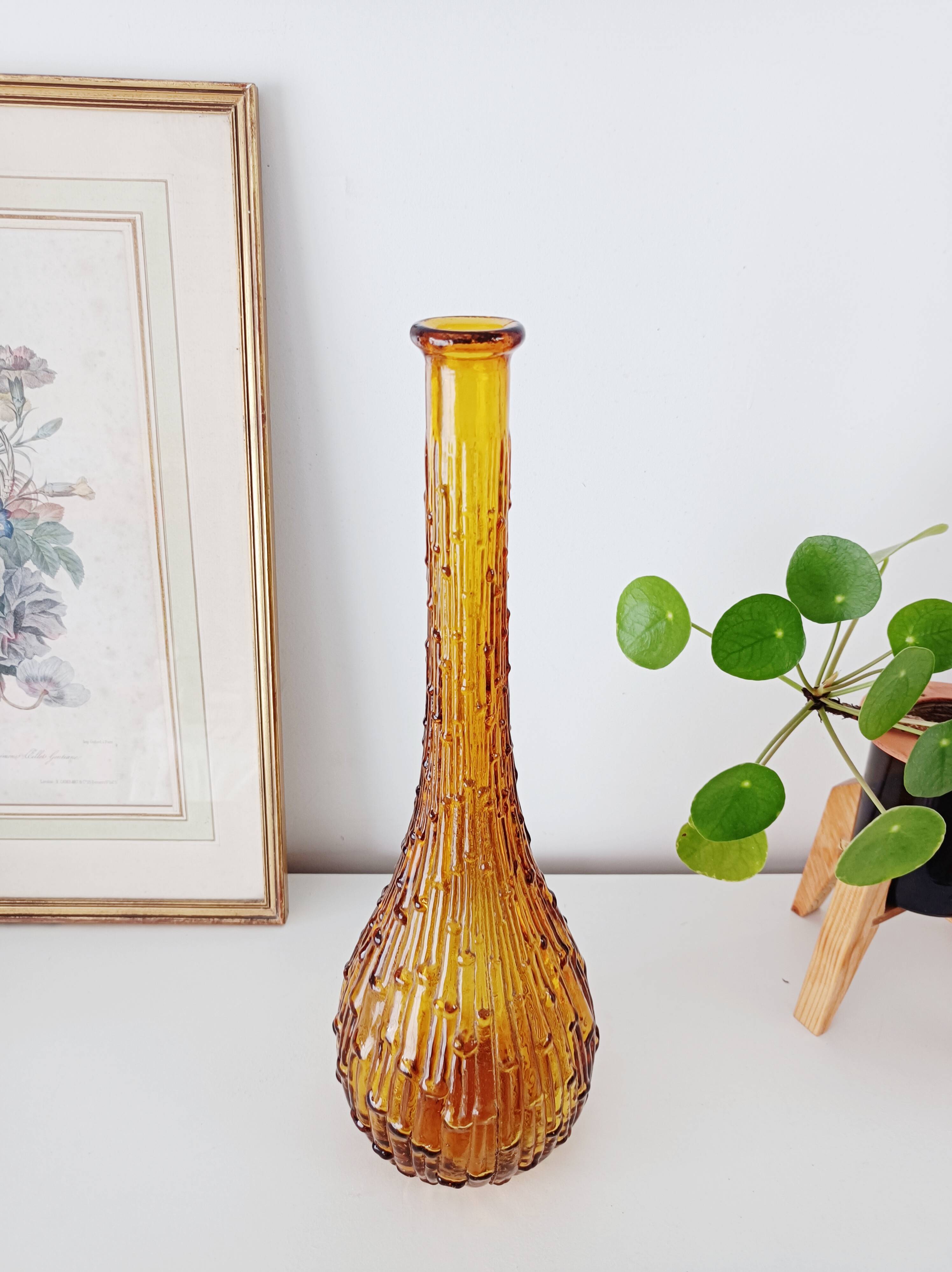 Bottle, carafe Empoli in amber glass