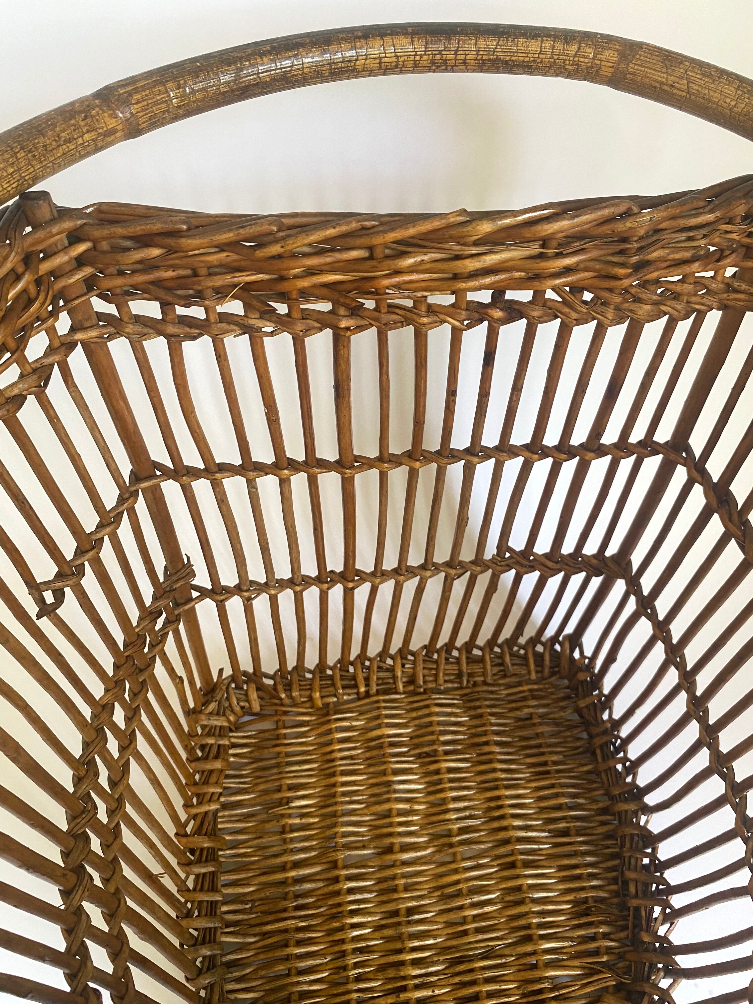 Winemaker's basket with handle