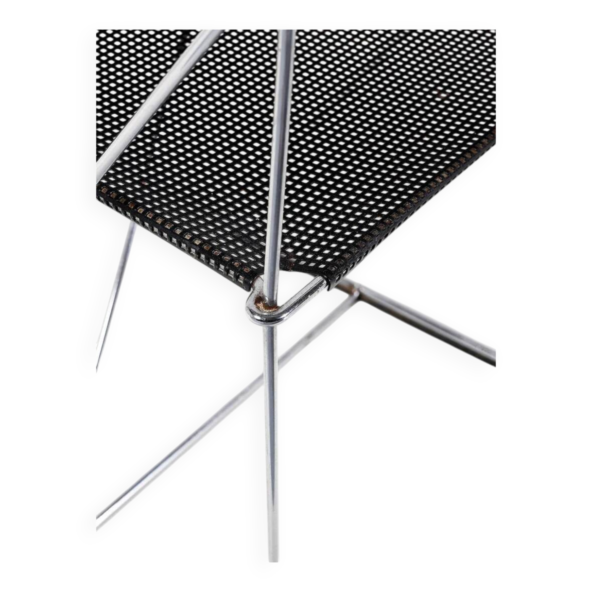 Quatre chaises empilables Nuova X-Line de Niels Jorgen Haugesen  pour Magis