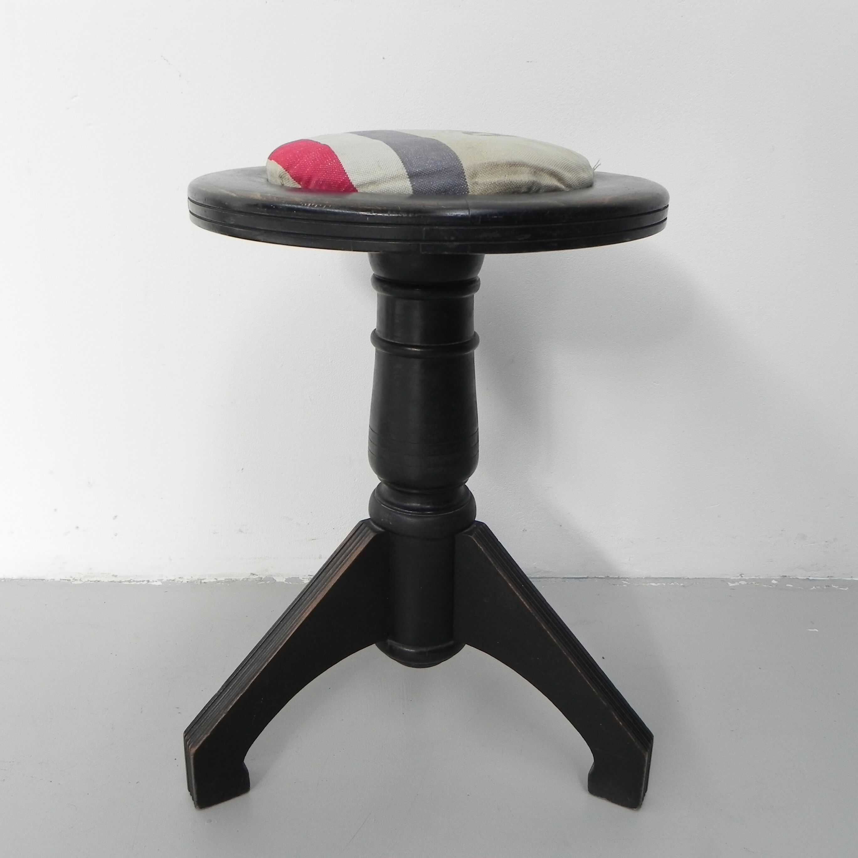 Art Deco piano stool on tripod