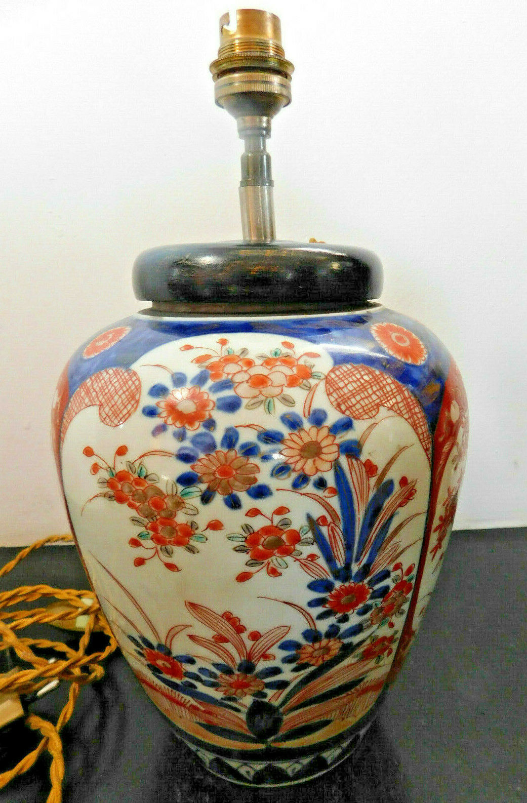 Porcelain lamp Imari Japan