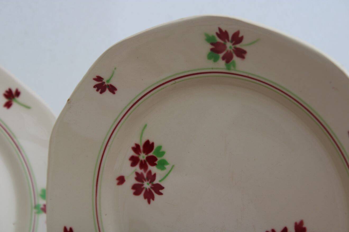 Set of 6 ceramic dessert plates