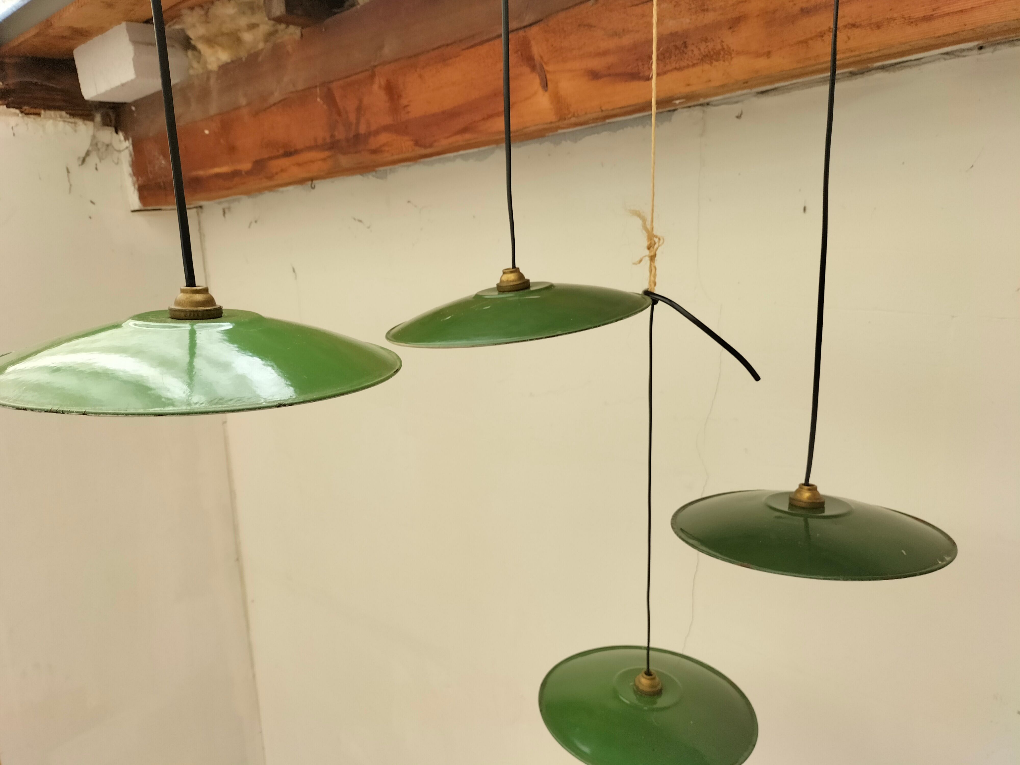 Set of 4 old pendant lamps
