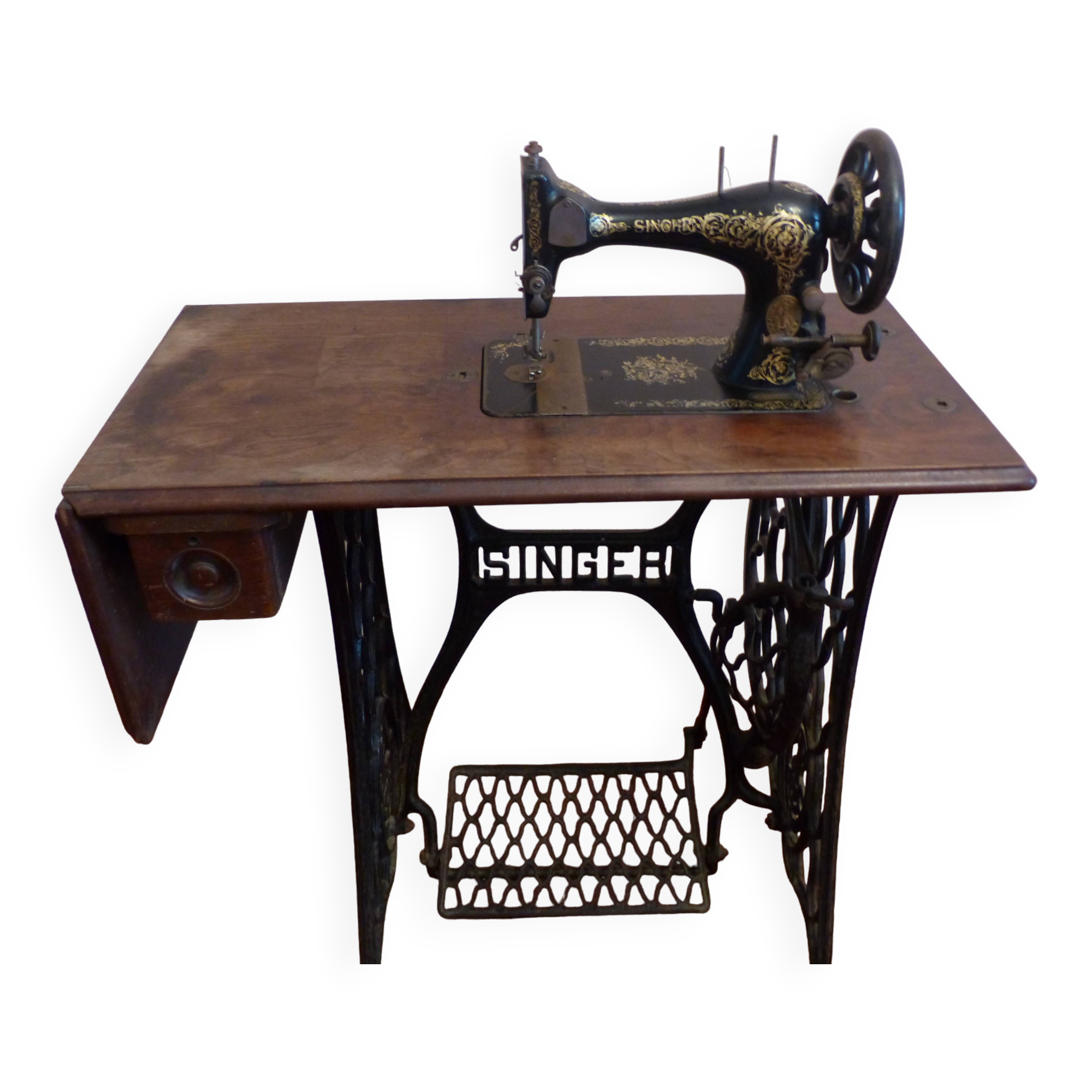 Singer 1901 sewing machine