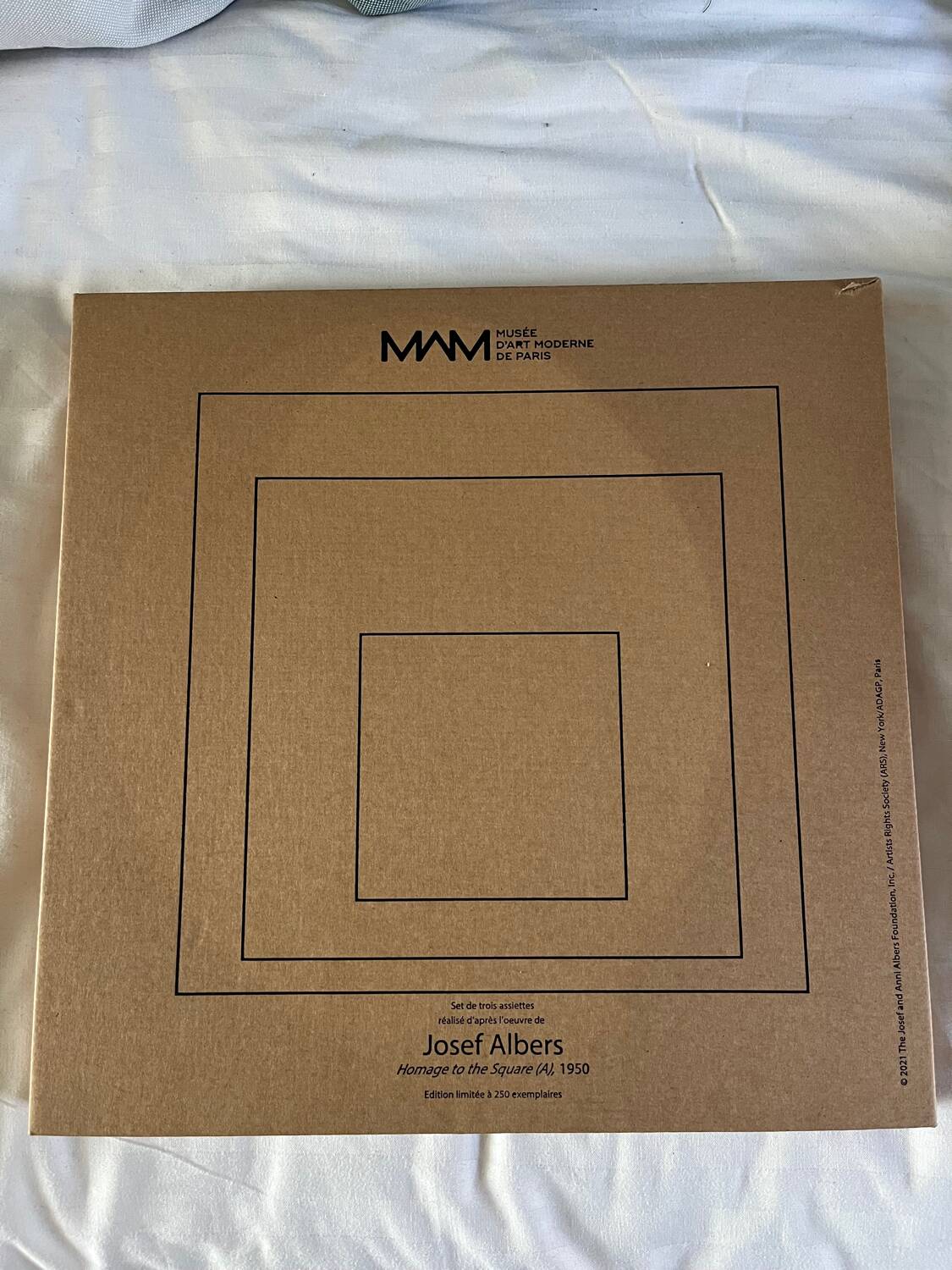 Set d’assiettes Josef Albers – édition limitée Musée d’Art Moderne de