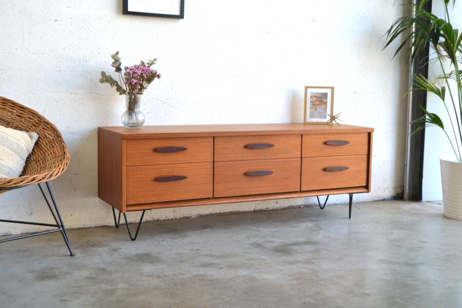 Enfilade commode par AustinSuite * 143.5 cm