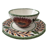 Coffee or tea service 6 cups and saucers