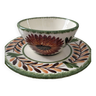 Coffee or tea service 6 cups and saucers