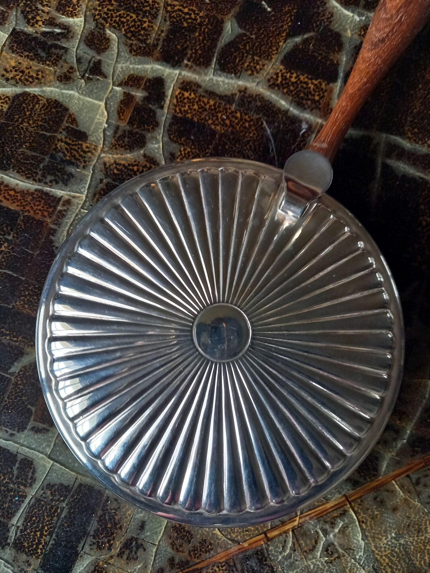 Ashtray covered silver metal Giuliano Bossi Ibis vintage Italy