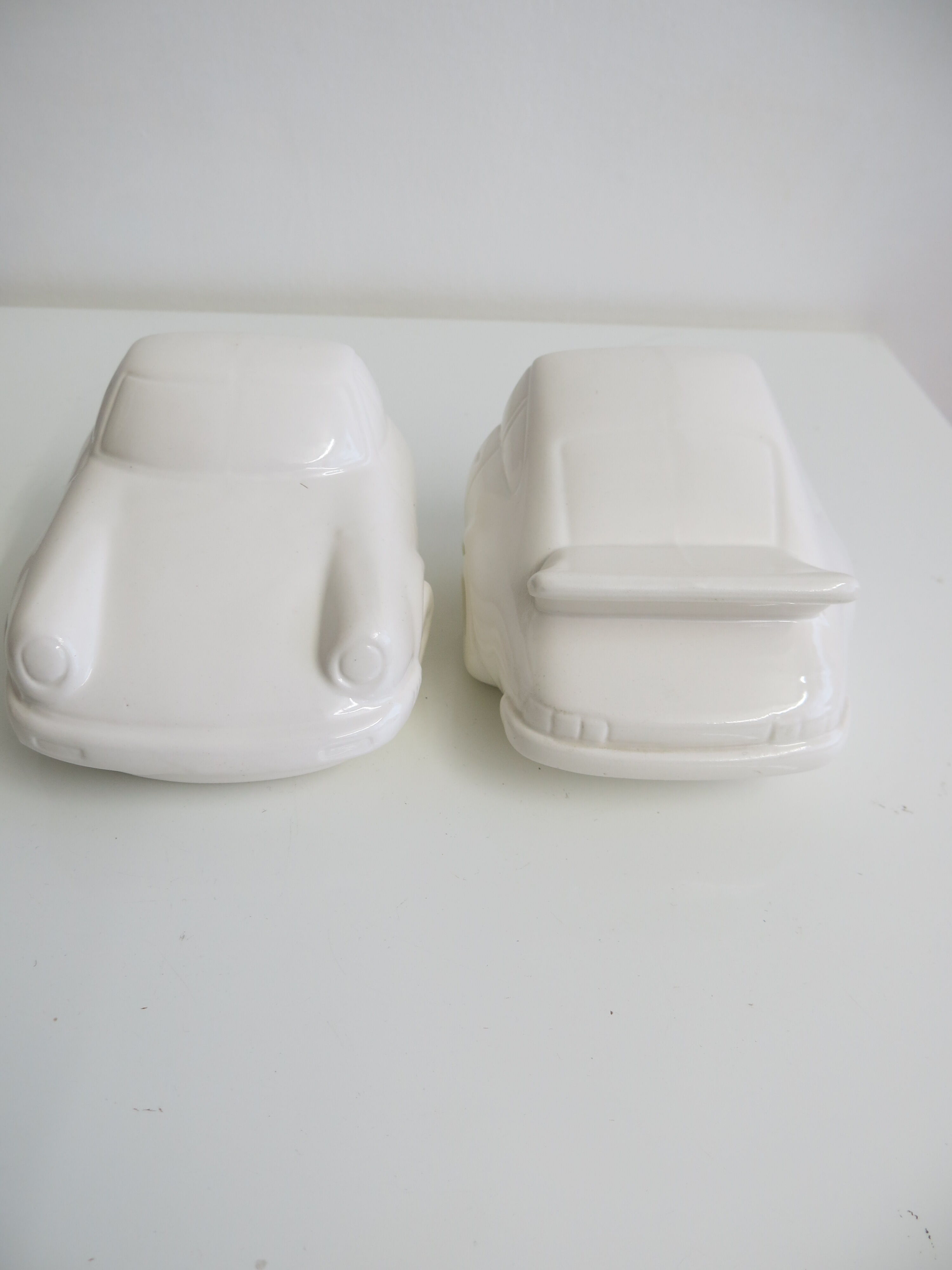 Pair of vintage Porsche 911 bookends