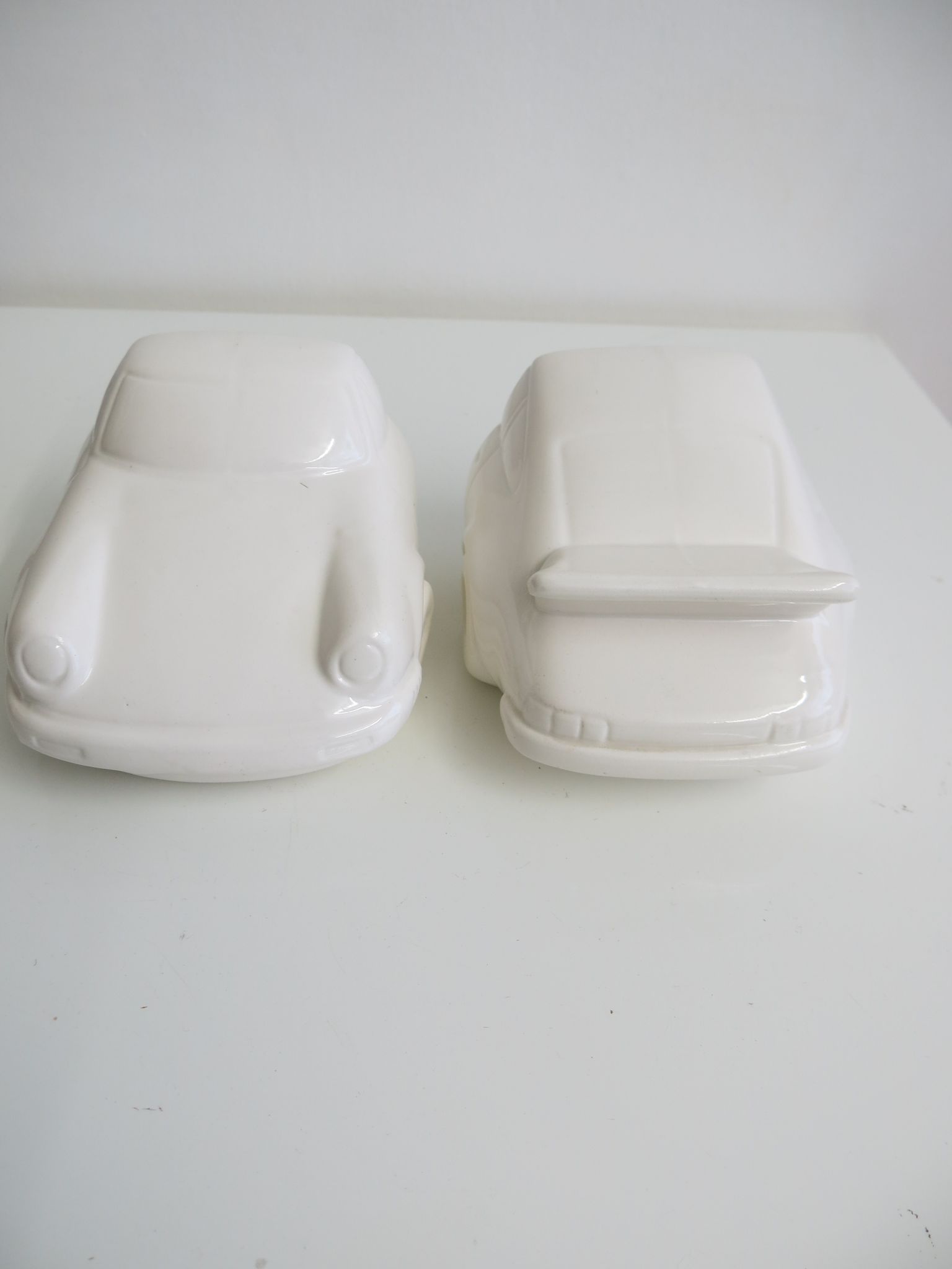 Pair of vintage Porsche 911 bookends