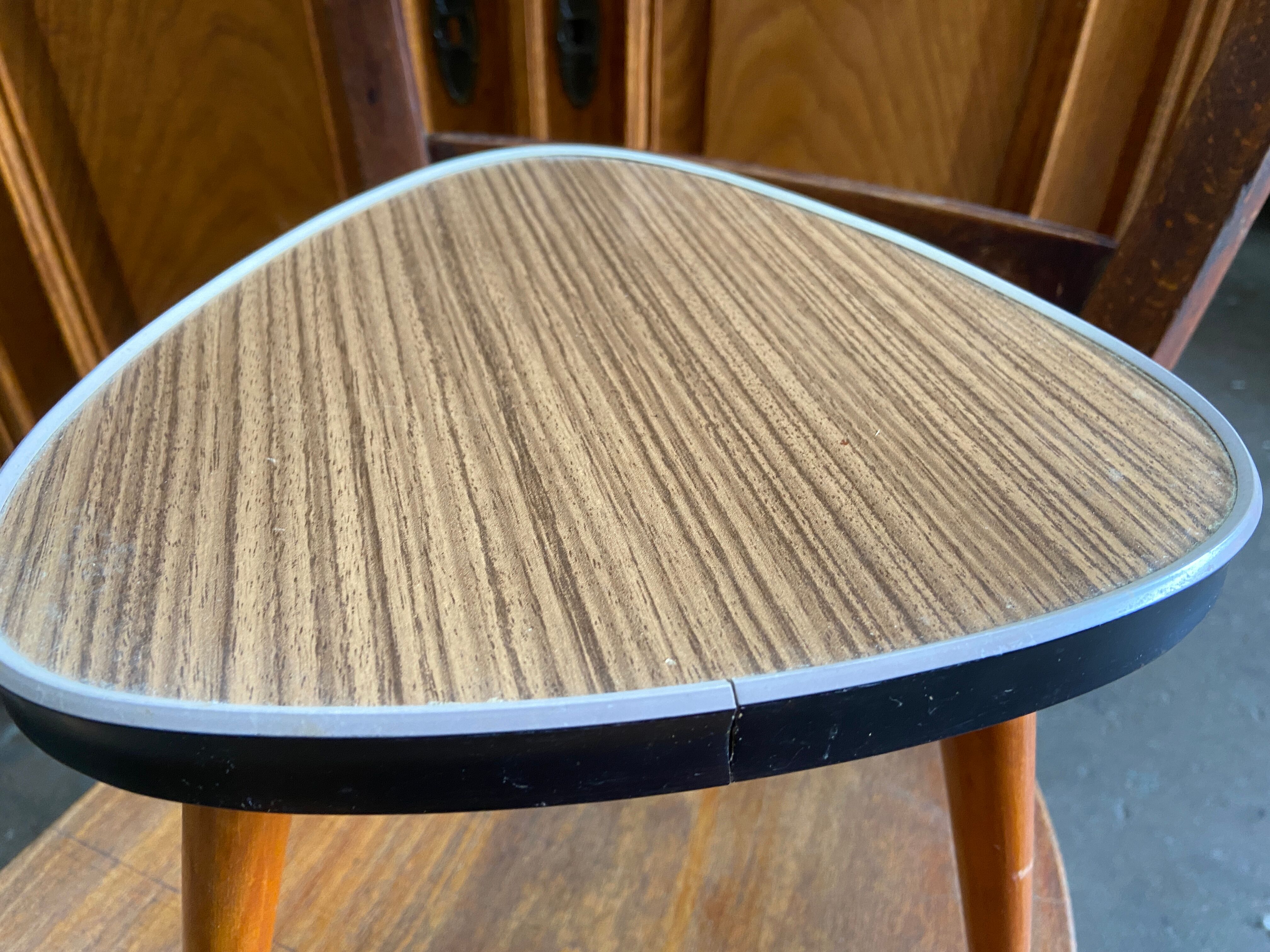Formica small vintage coffee table tripod carries plant midcentury 50s