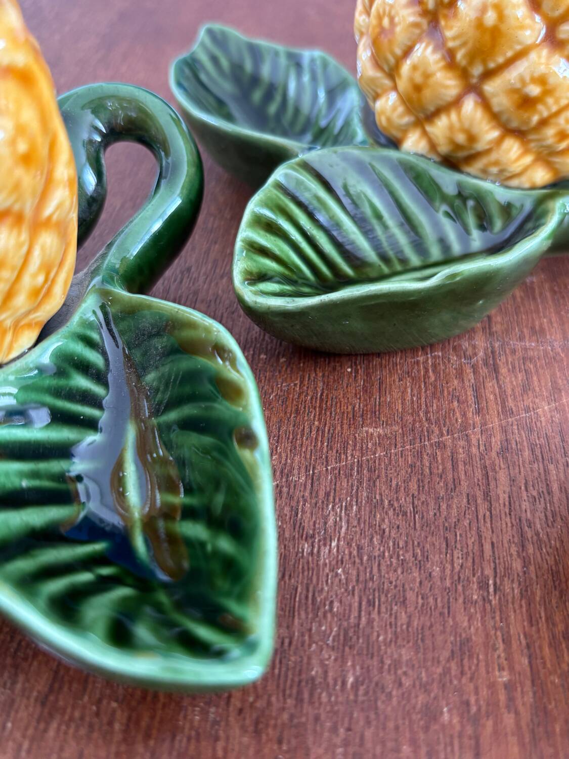 Vintage ceramic pineapple-shaped mustard pots - tableware