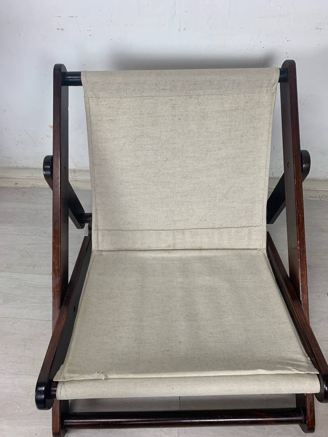 Pair of folding armchairs