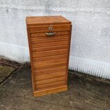 Curtain cabinet, filing cabinet