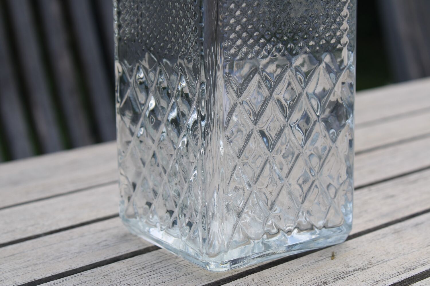 Glass decanter