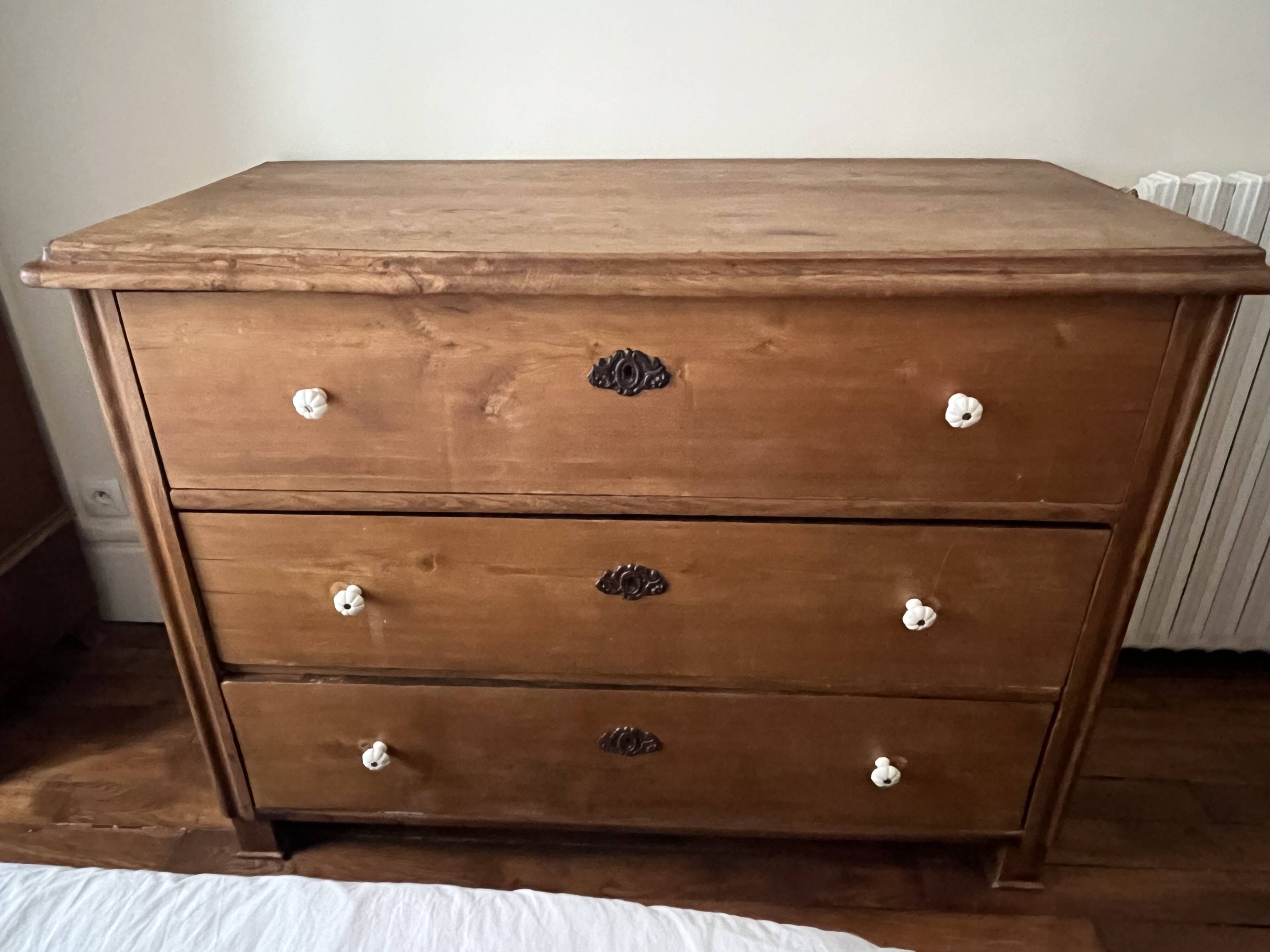 Hungarian chest of drawers - 3 drawer chest of drawers
