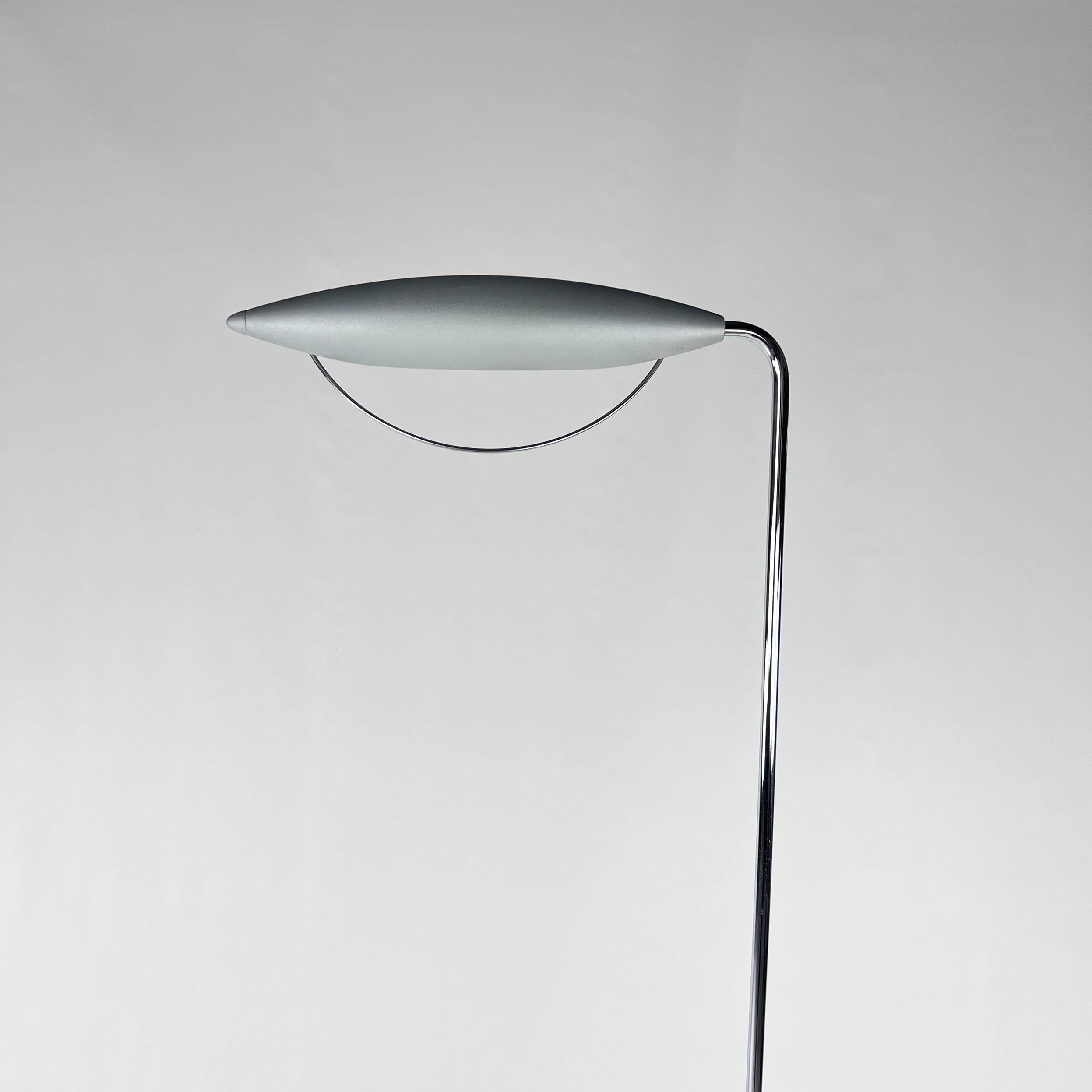 Postmodern italian Halogeen Floorlamp, 1980s