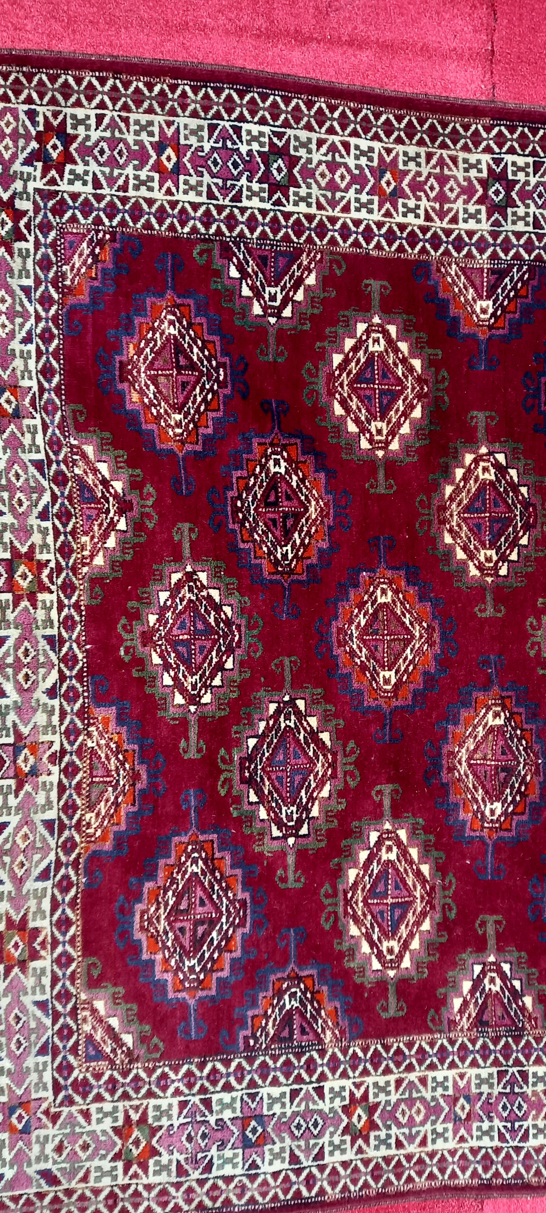 Old carpet boucara beshir