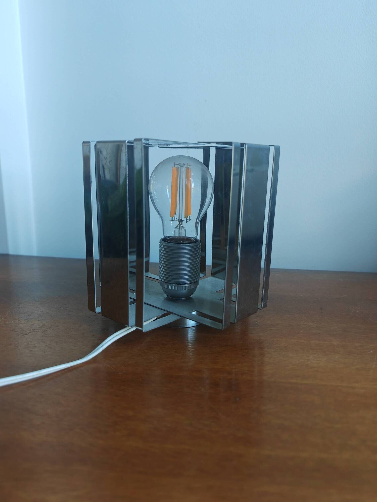 Vintage 70s chrome cube lamp – Brutalist / Space Age style + Bulb