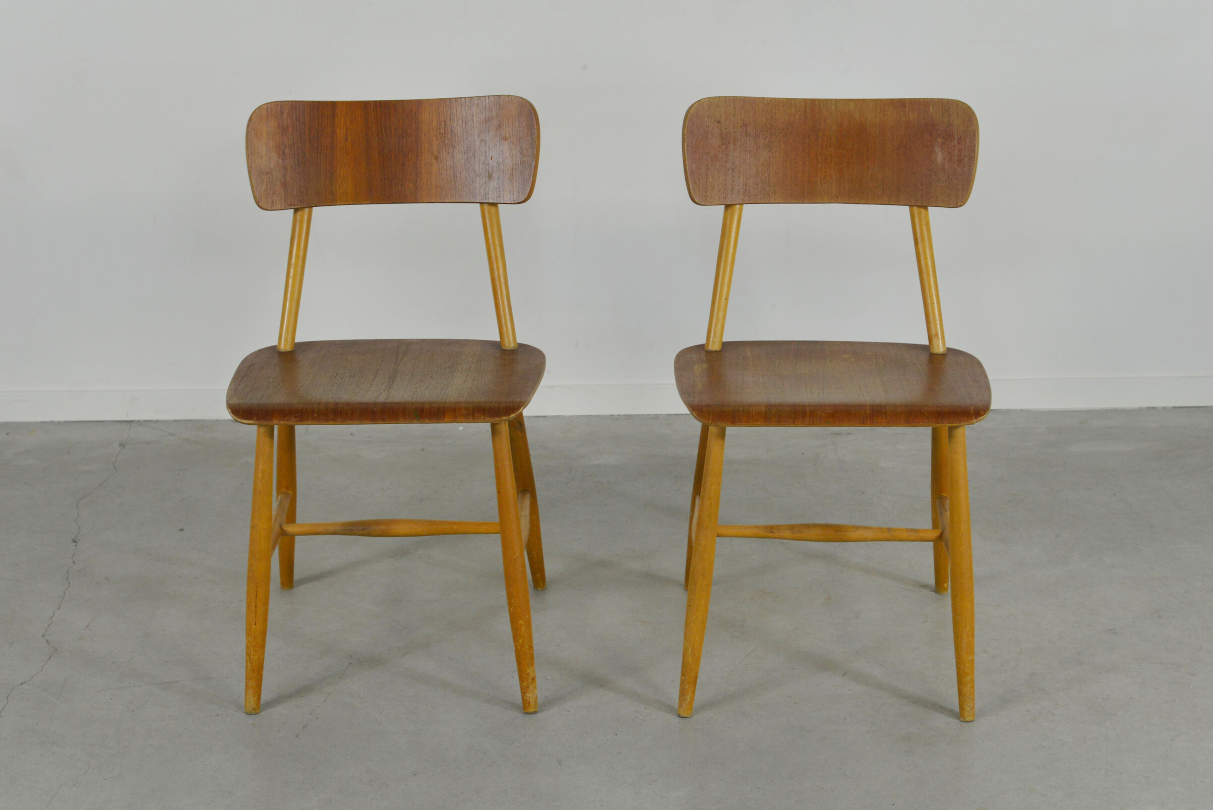 Set of 2 Scandinavian teak chairs 1960s