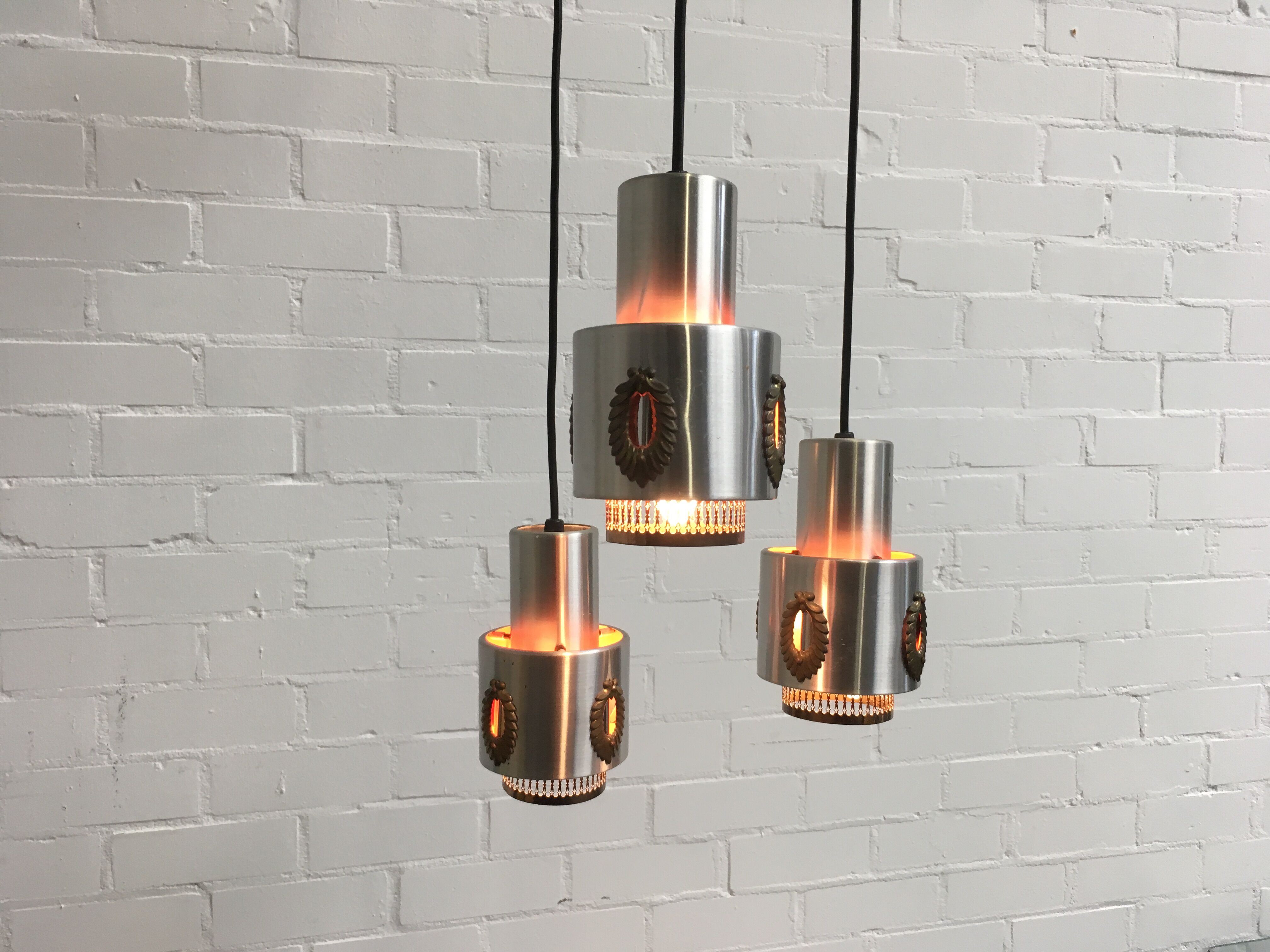 Danish aluminium lamp hang