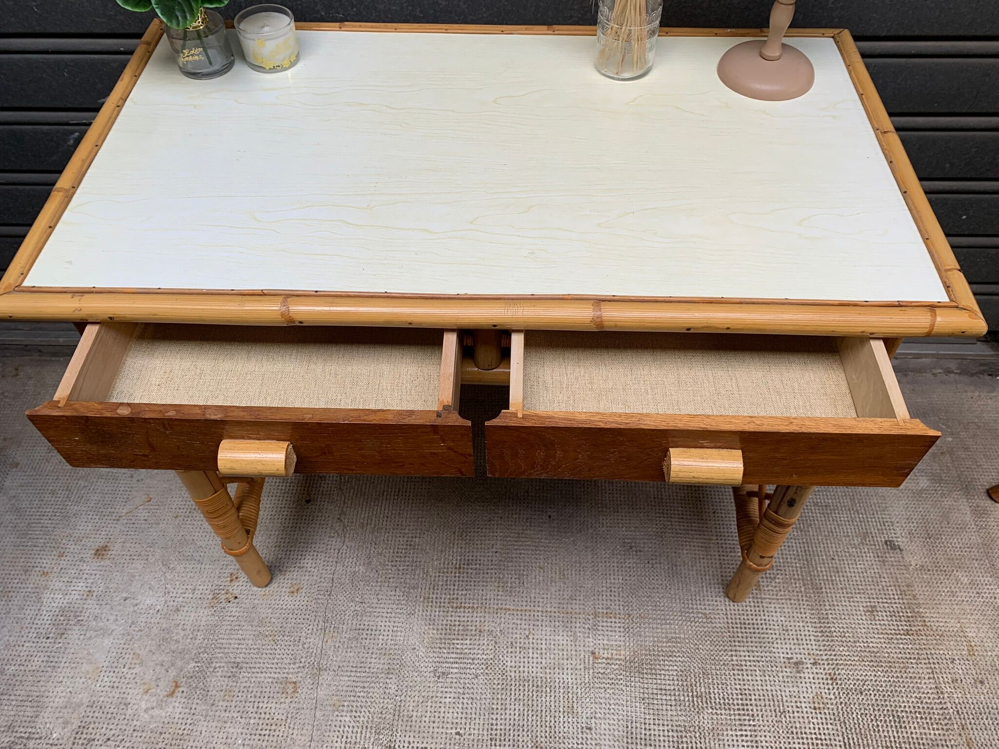 Flat desk in rattan and formica 1970s'