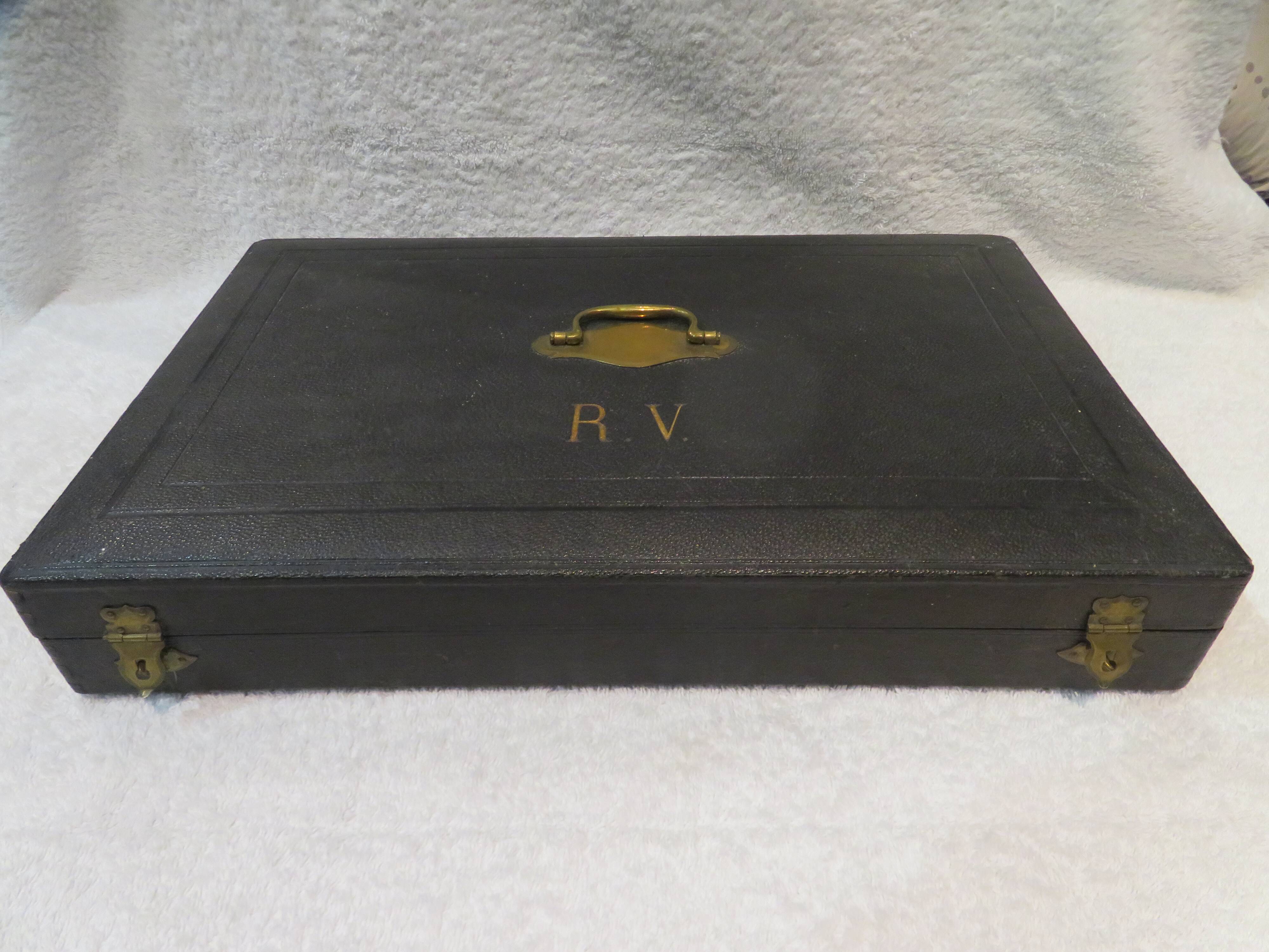 15 Christofle Spatours engraved RV 21.8cm table cutlery 30p early 20th century