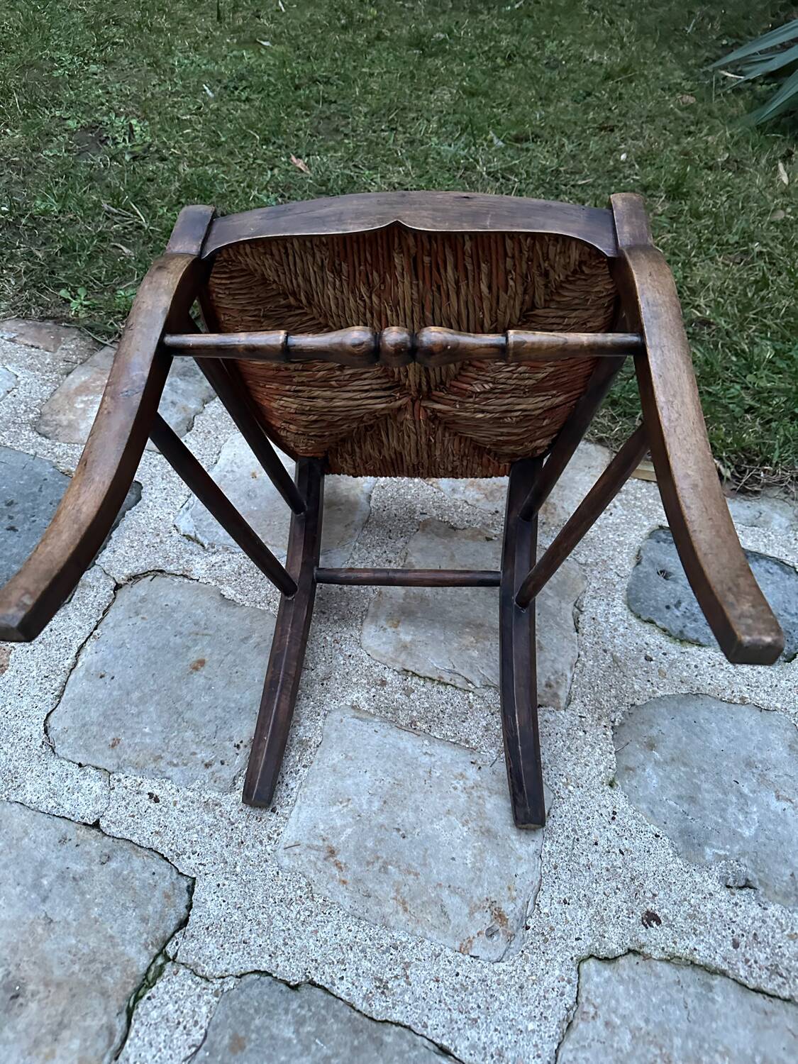 Paire de chaises anciennes paillées