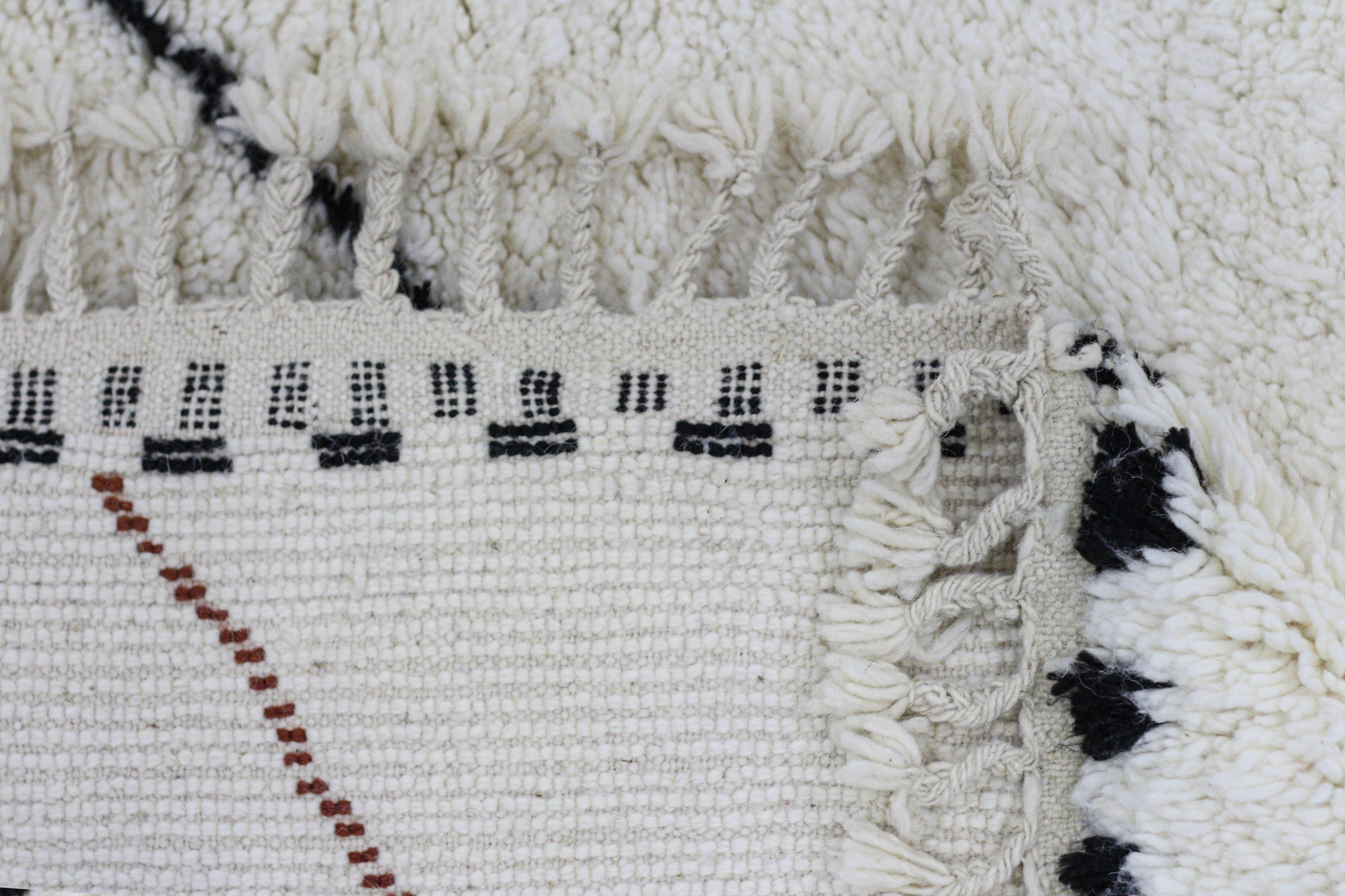 Handmade Berber carpet 245cm/184cm