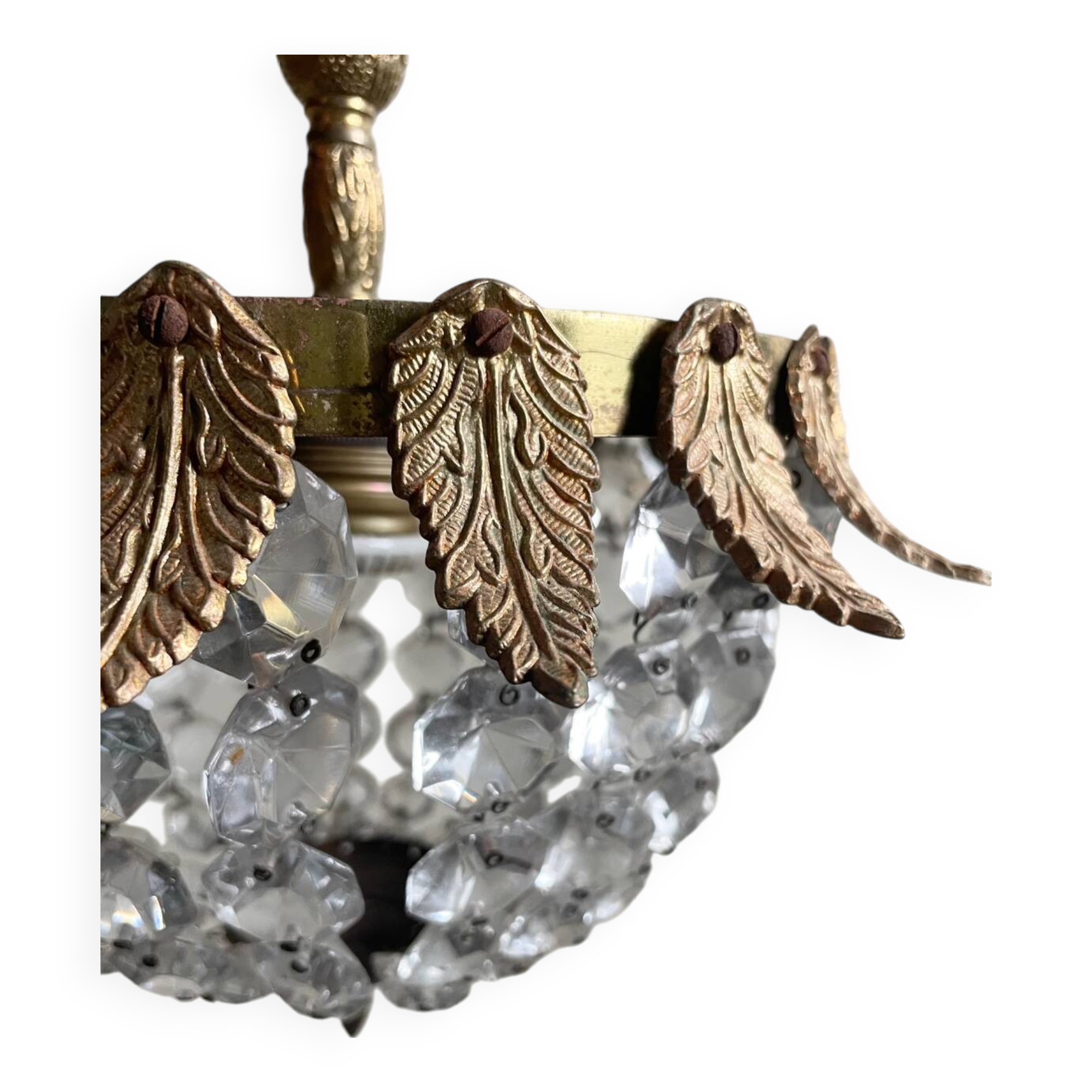 Small chandelier with tassels