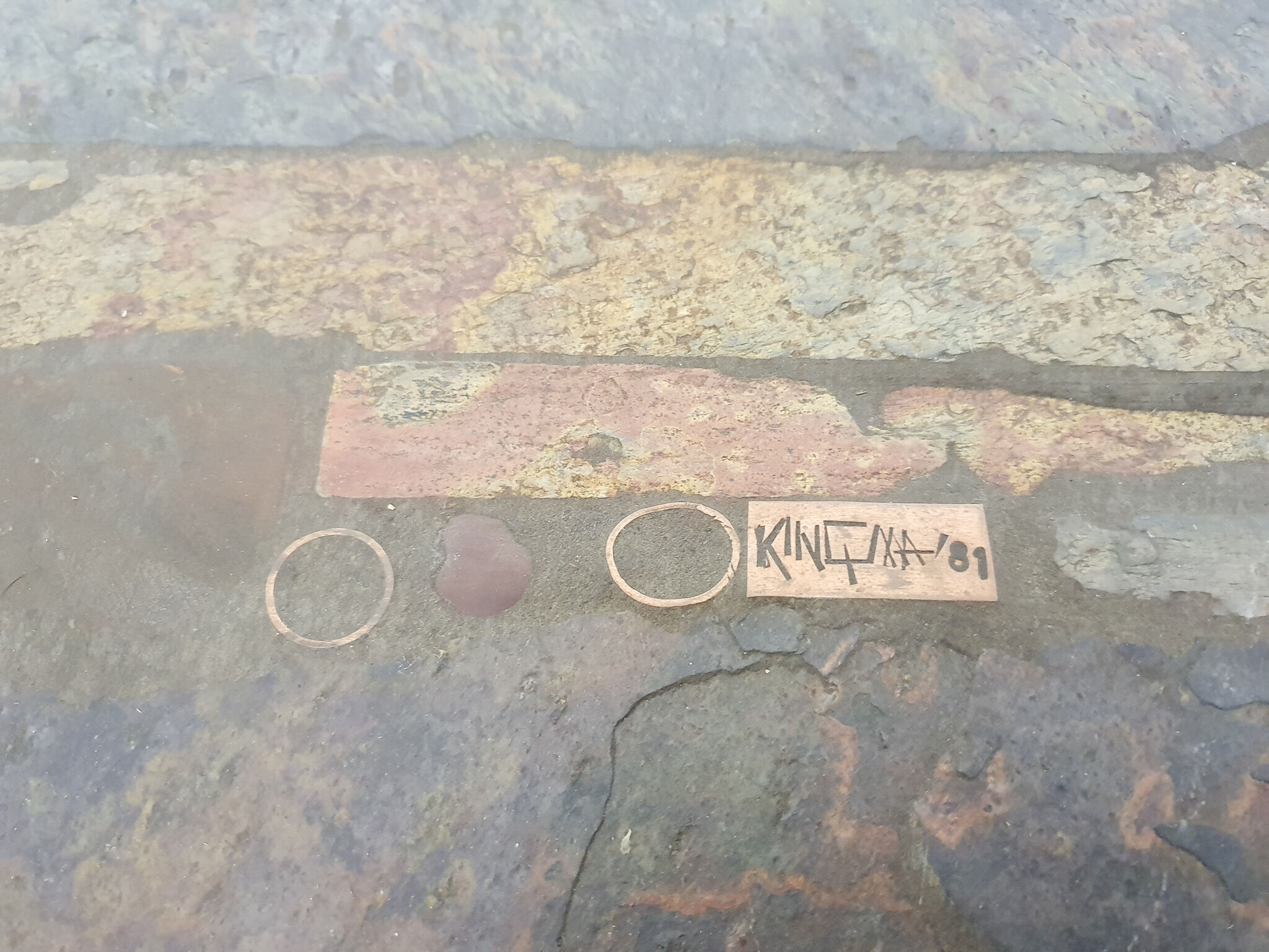 Table basse en pierre Paul Kingma, Pays-Bas 1981