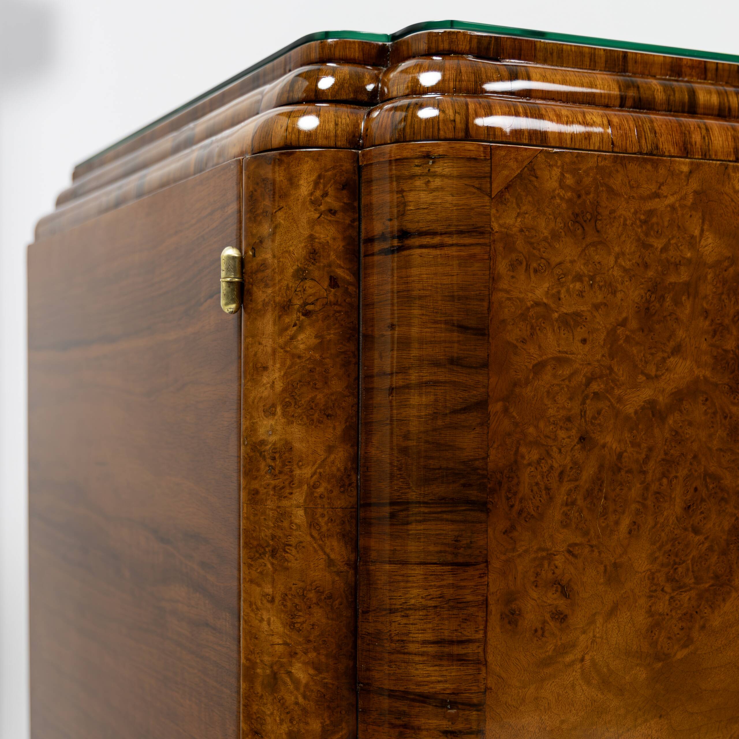 Art Deco Enfilade in walnut veneer - 1925-1939