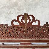Small Indonesian screen in carved wood H:104 L:106