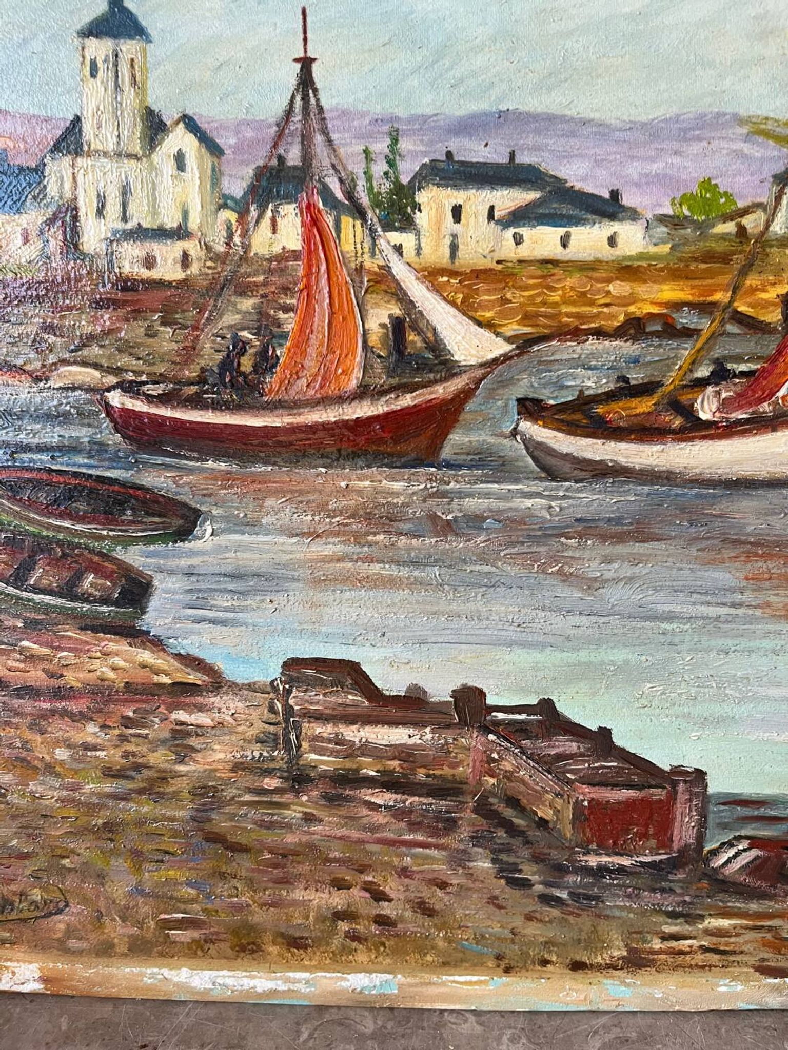 Bateaux au petit port, signé F. Lombard