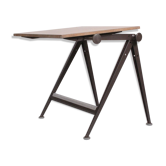 Reply Table by Friso Kramer for Ahrend