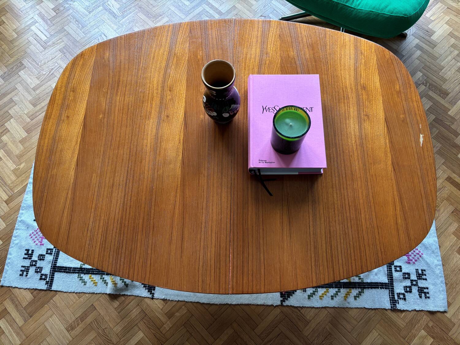 Smorrebrod lift-up coffee table