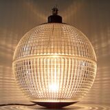 Street lamp to hang.