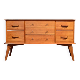 Superbe millésime du milieu du siècle Maple&Co. Buffet en noyer. Livraison. Style moderne/danois.