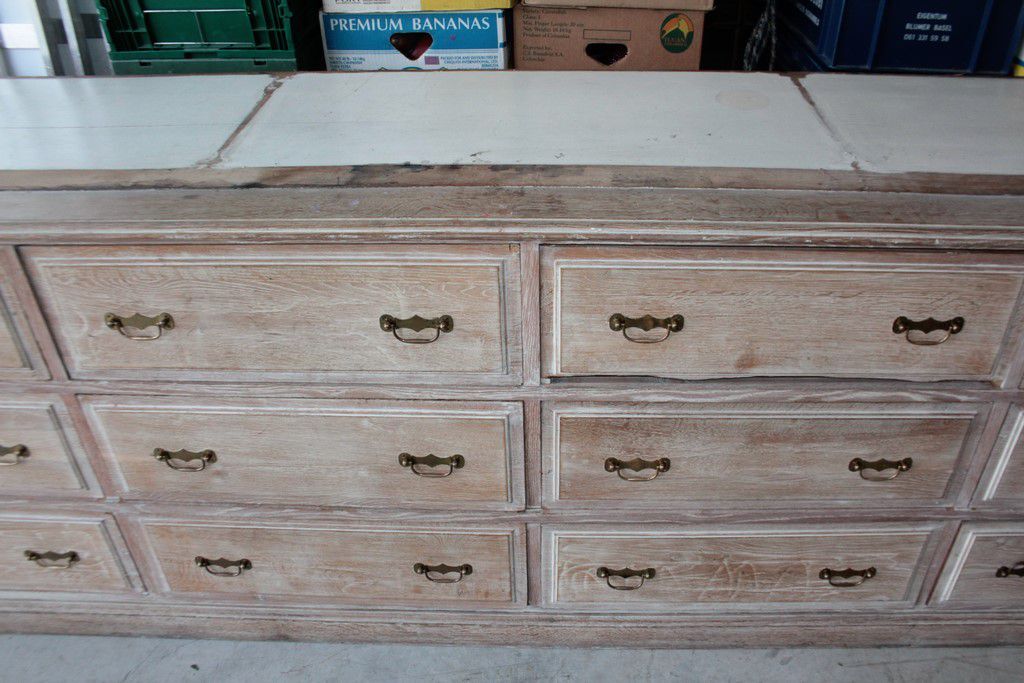 Trade furniture ceruse oak 12 drawers